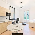 Elegance Et Confort Quartier Prestigieux De Paris