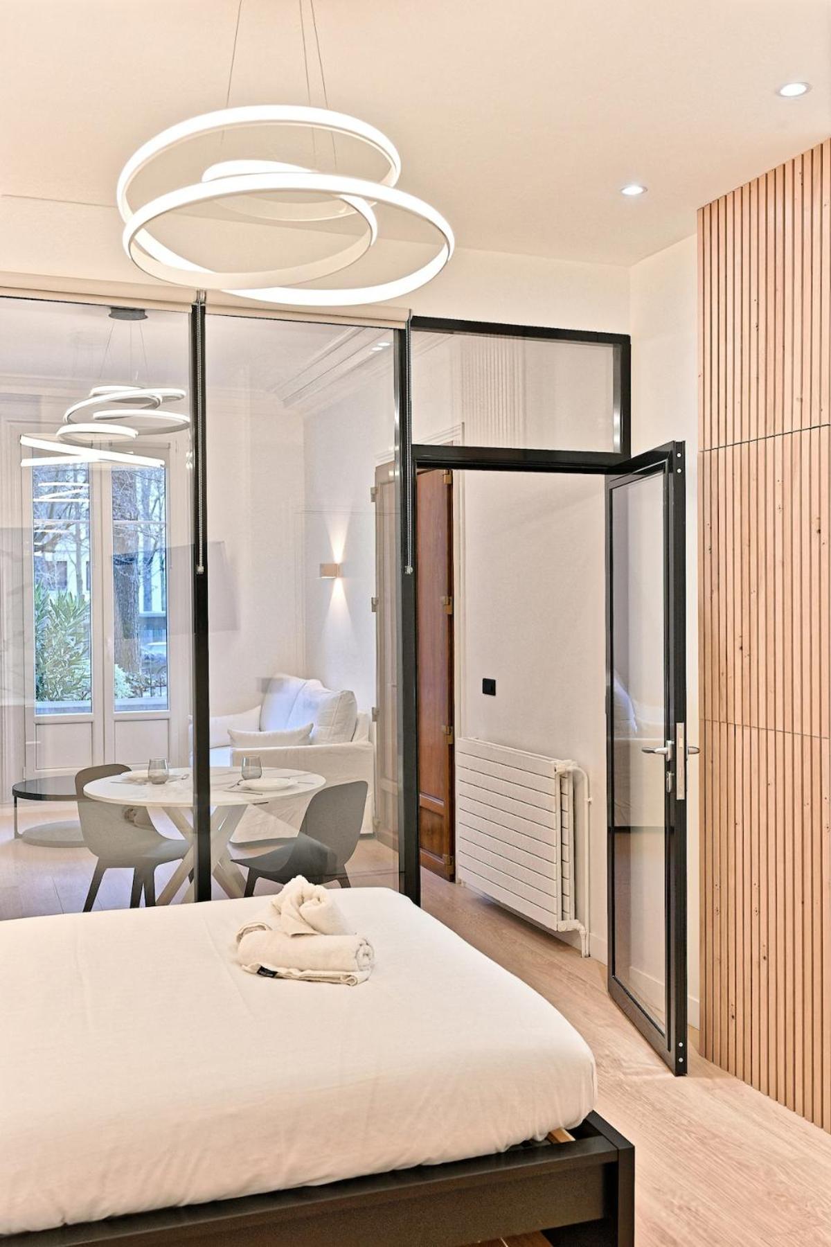 Elegance Et Confort Quartier Prestigieux De Parijs